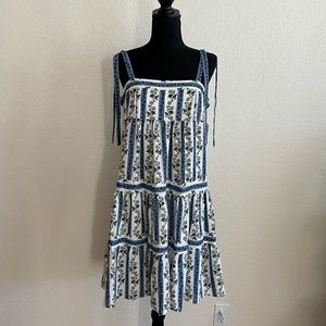 NWT Melonie Cottagecore Floral Dress